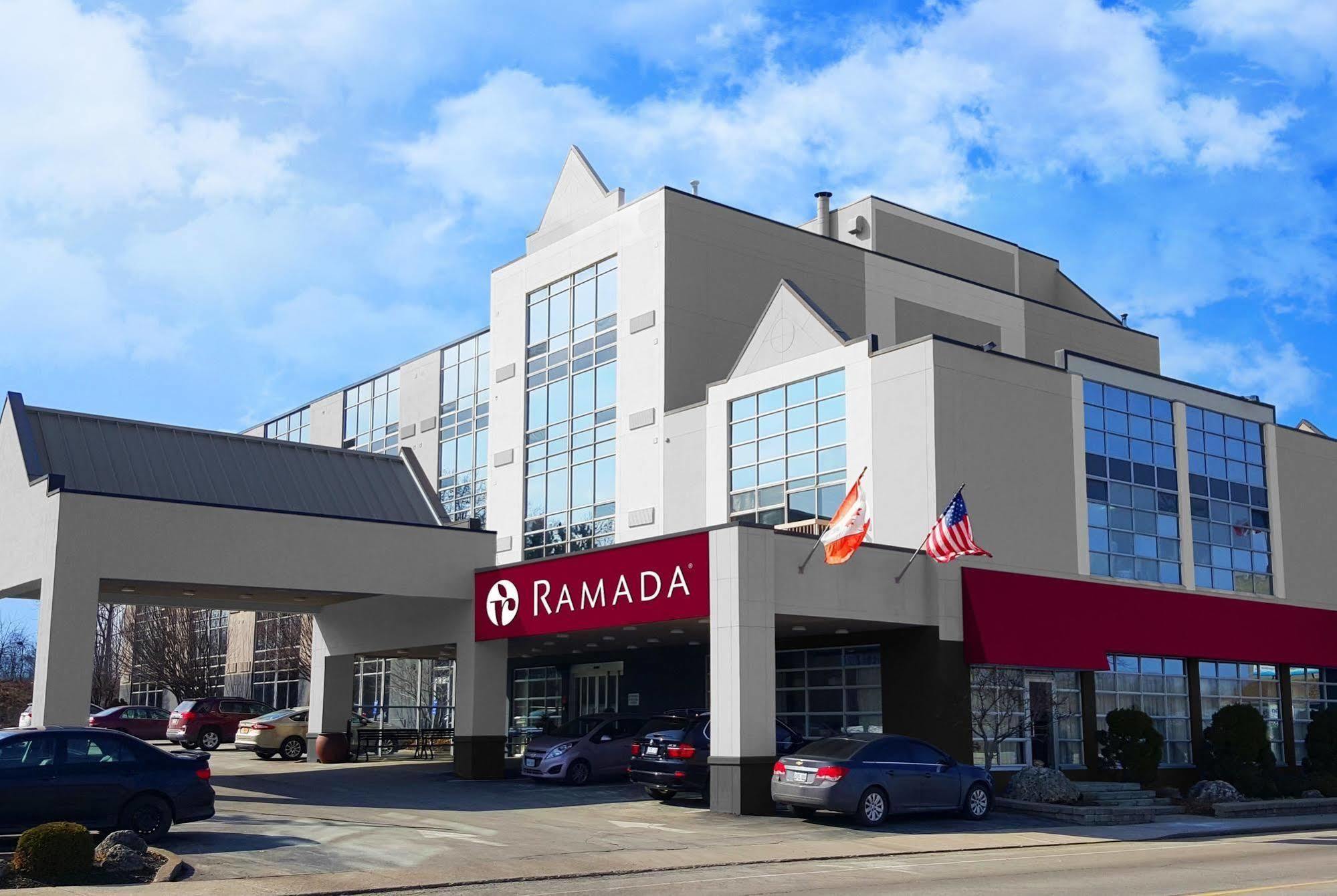 Ramada By Wyndham Niagara Falls By The River Exterior photo